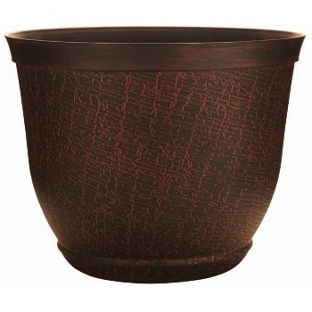 Southern Patio HDR-012160 HDR Cronus Series Planter - 17.5 inch